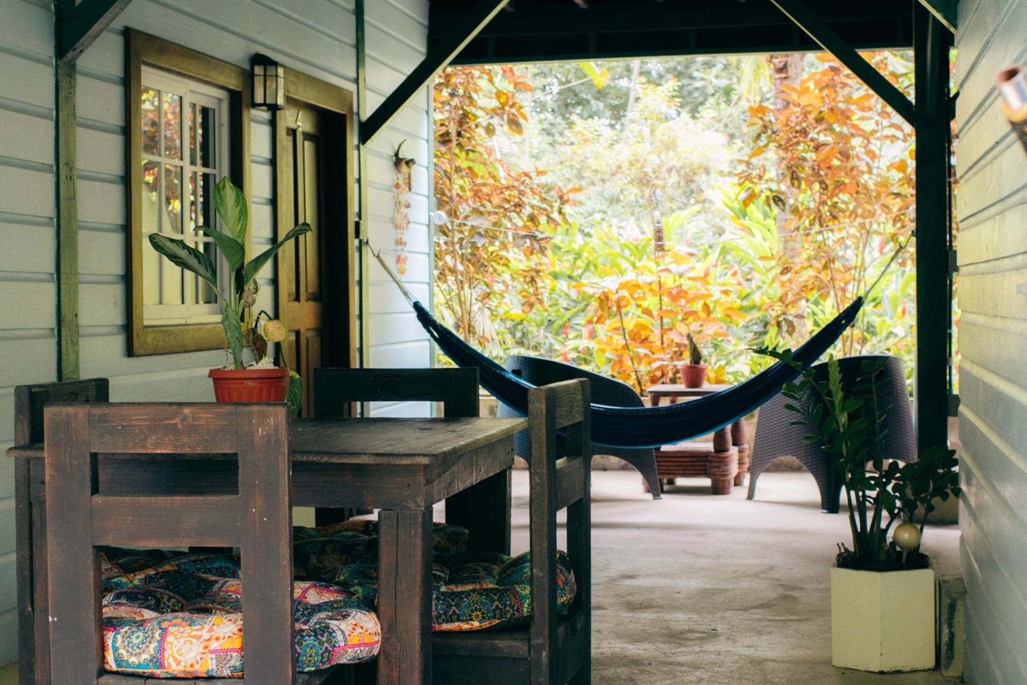 Casa De Mono Bocas Bed & Breakfast Big Creek Exterior photo